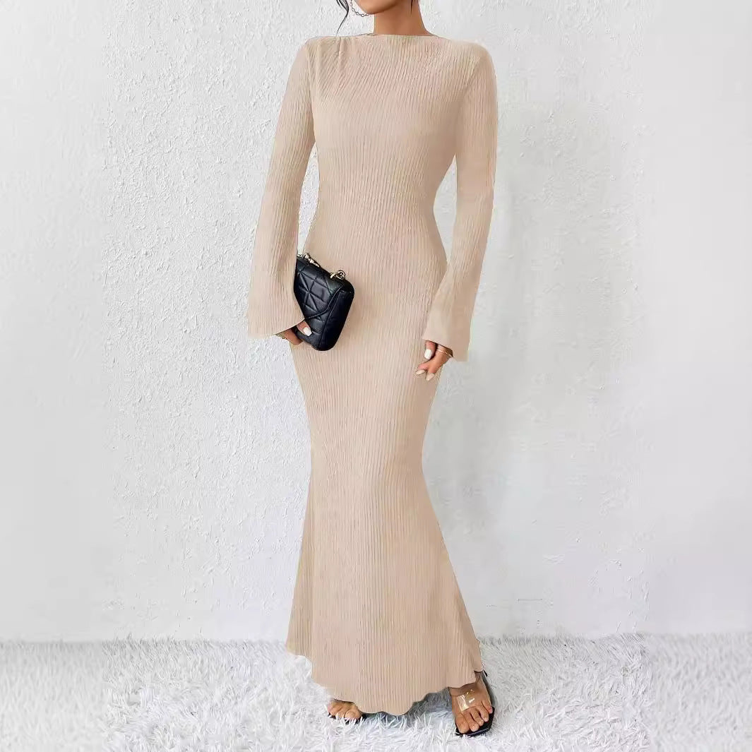 Autumn And Winter Women's Fashion Round Neck Horn Long Sleeve Slim Hip Bag Dress