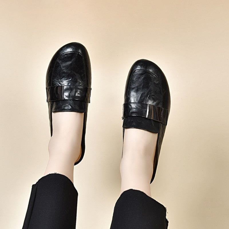 Solid Color Round Toe Low-top Women's Leather Shoes
