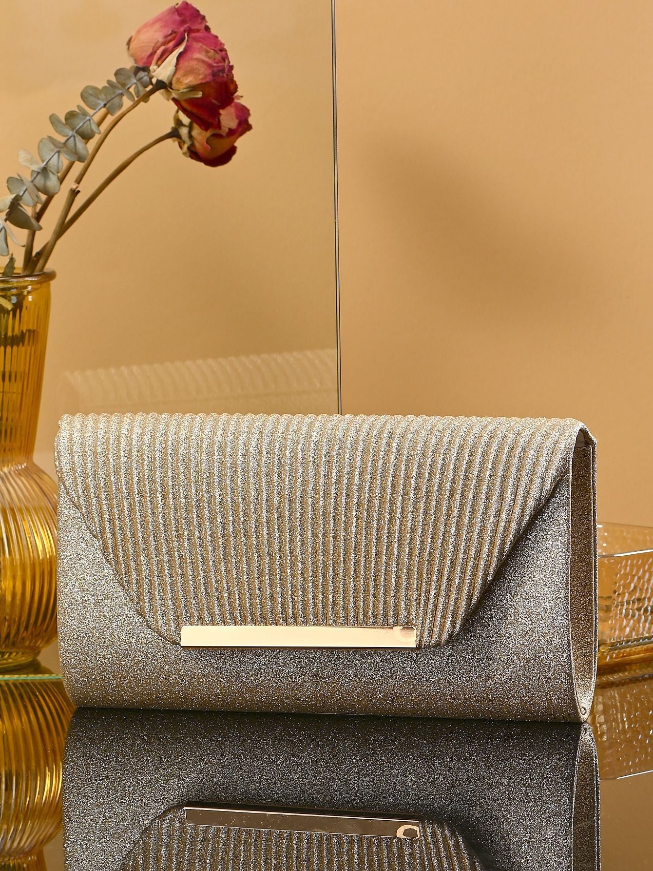 Metal Magnetic Buckle Portable Shell Pattern Chain Bag