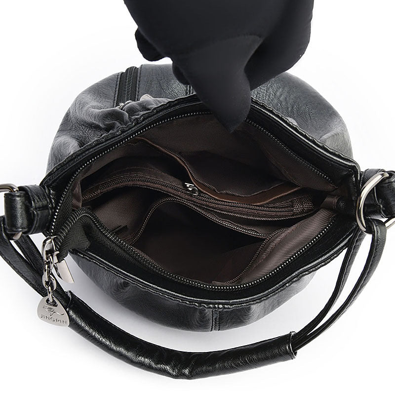 Women's Fashionable Pleated Handbag Simple