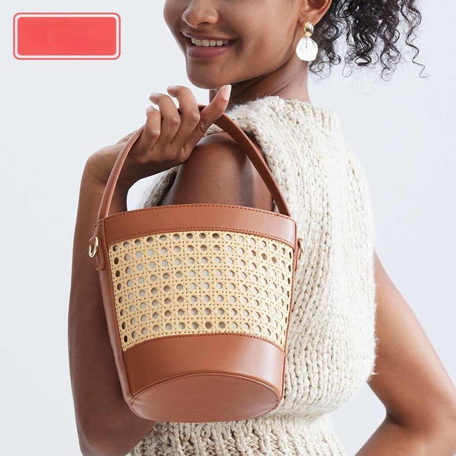 New Hand-woven Rattan Bucket Bag For Women