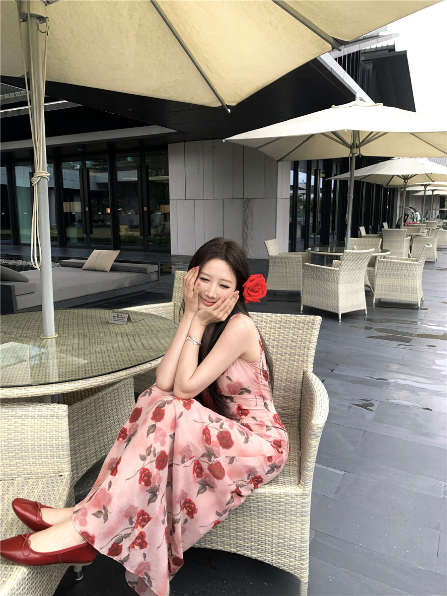 Temperament Ladies V-neck Slim Fit Vacation Style Dress