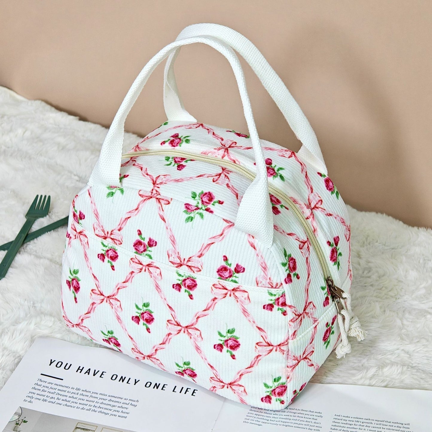 Portable Large Capacity Advanced Sense Portable Quilting Cotton Bag