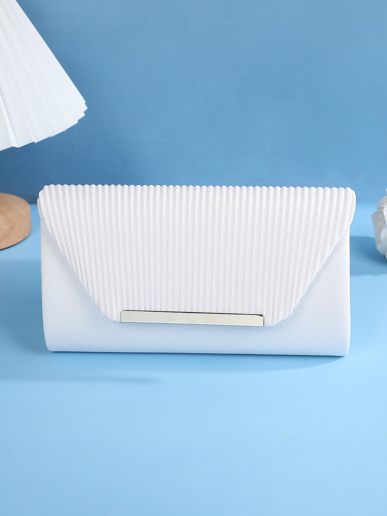 Metal Magnetic Buckle Portable Shell Pattern Chain Bag