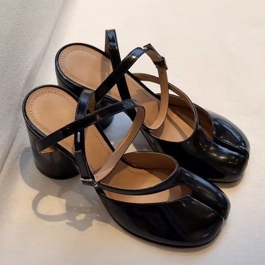 Niche Split Toe Women's Chunky Heel Cross Lace-up Shoes