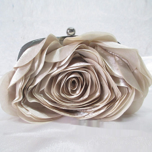 Fashion Personality New Women's Satin Flower Clutch